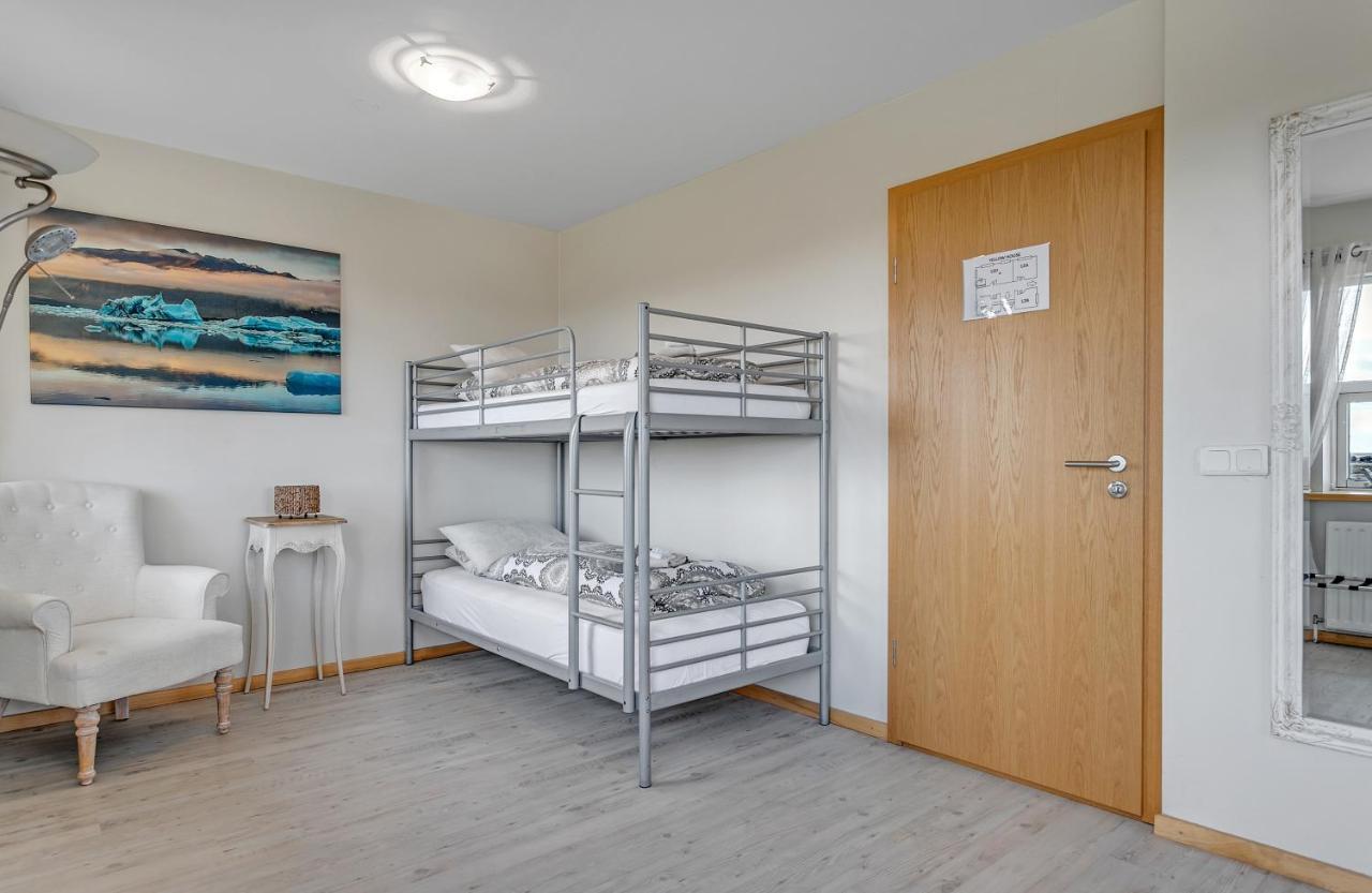 Guesthouse Vatnsholt Екстер'єр фото