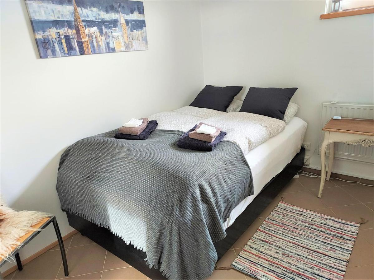 Guesthouse Vatnsholt Екстер'єр фото